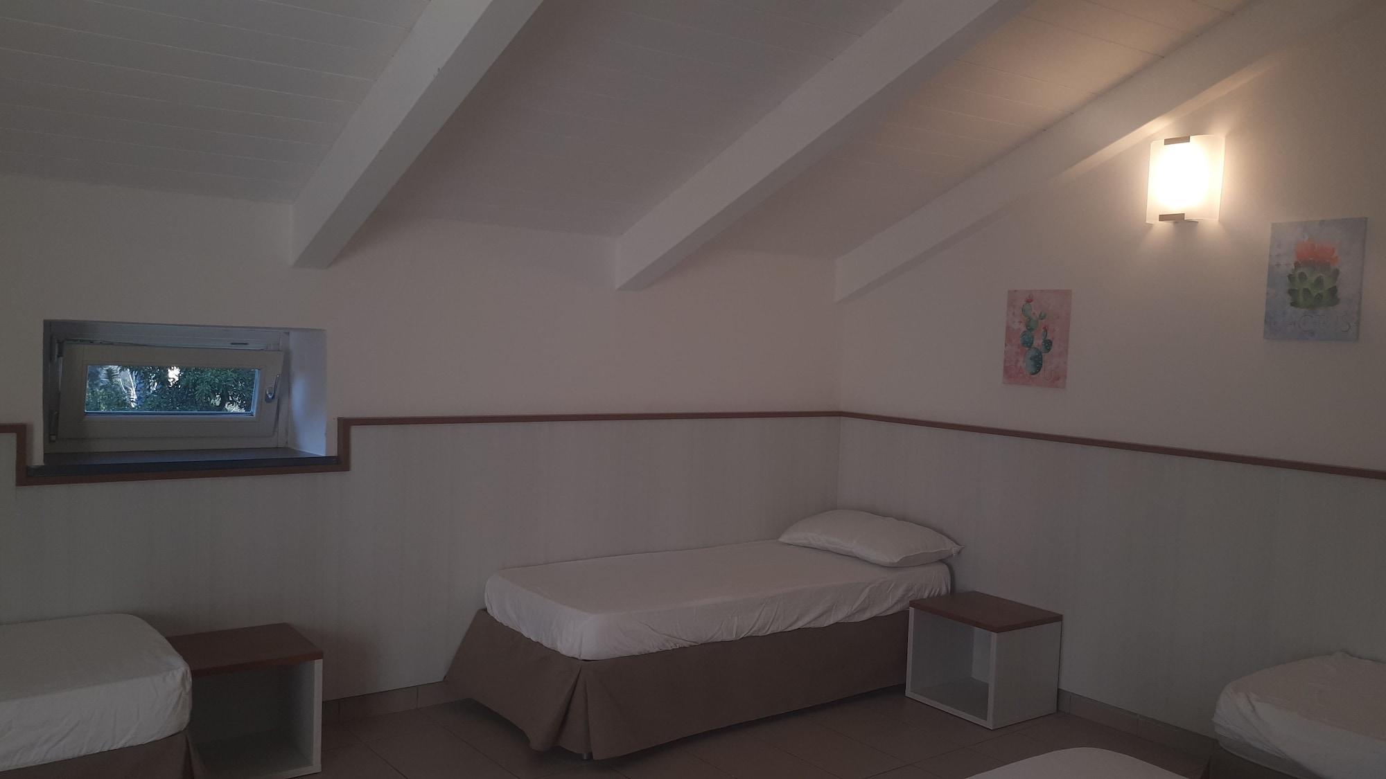 Seven Hostel & Rooms Sant'Agnello Exterior foto